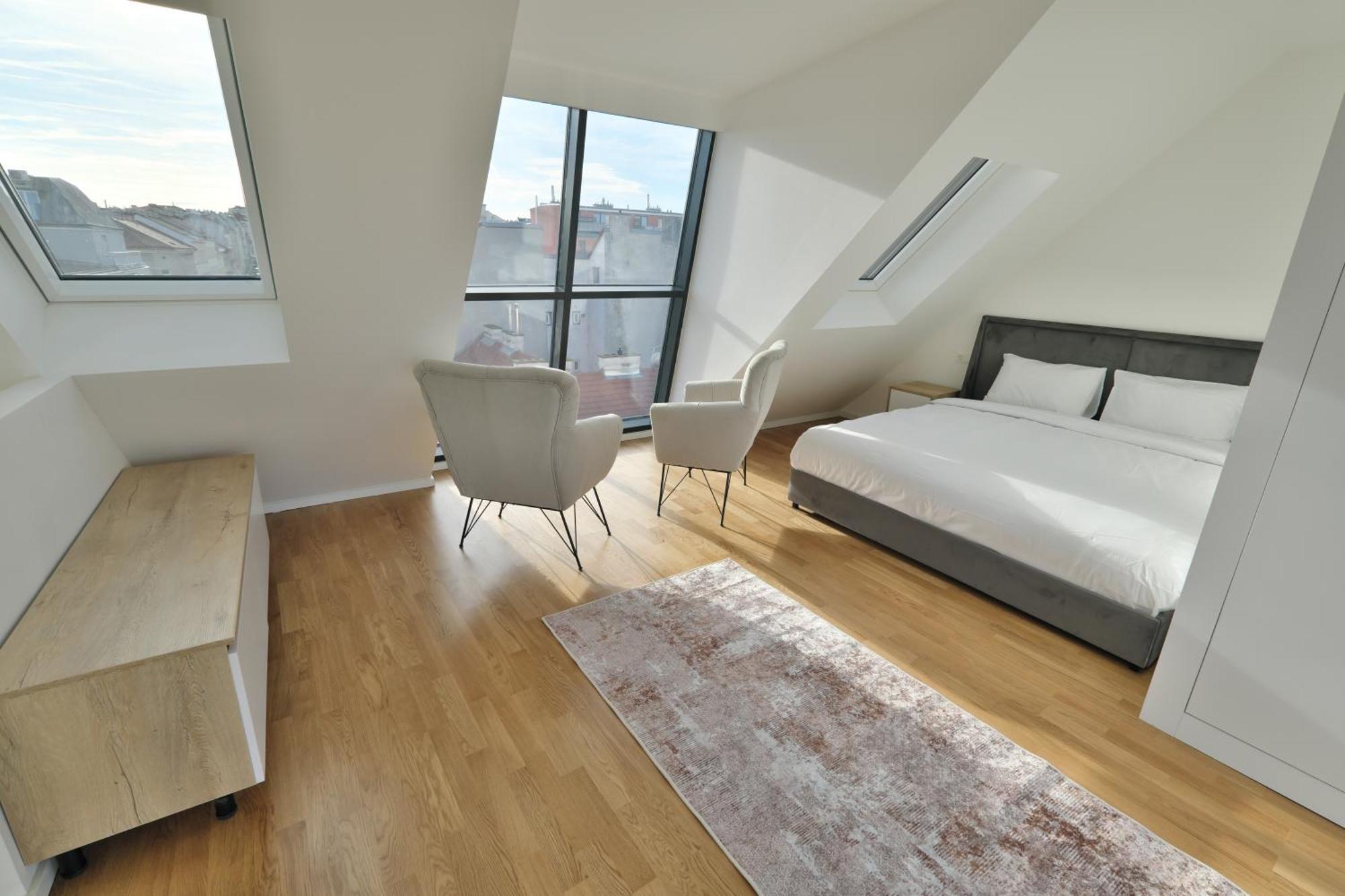 Vienna Lotus Apartments Экстерьер фото