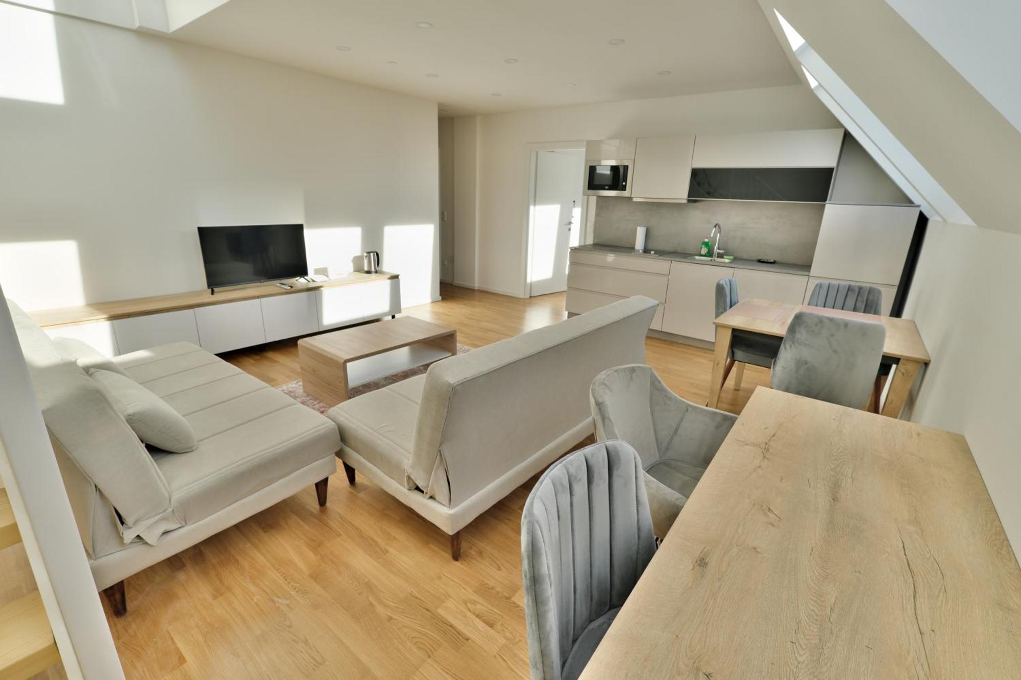 Vienna Lotus Apartments Экстерьер фото