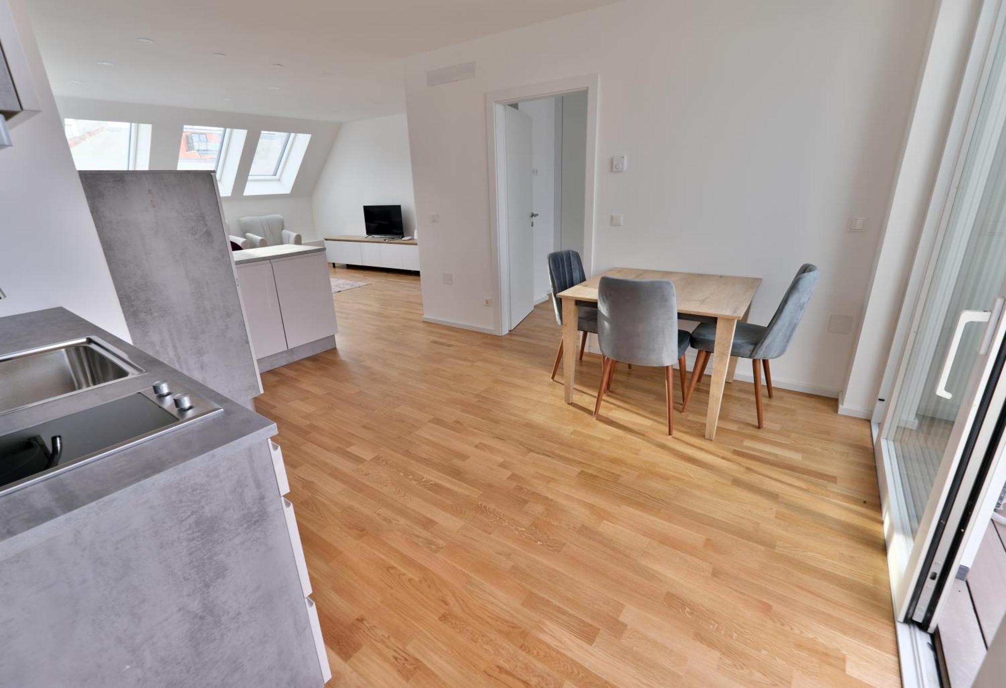 Vienna Lotus Apartments Экстерьер фото